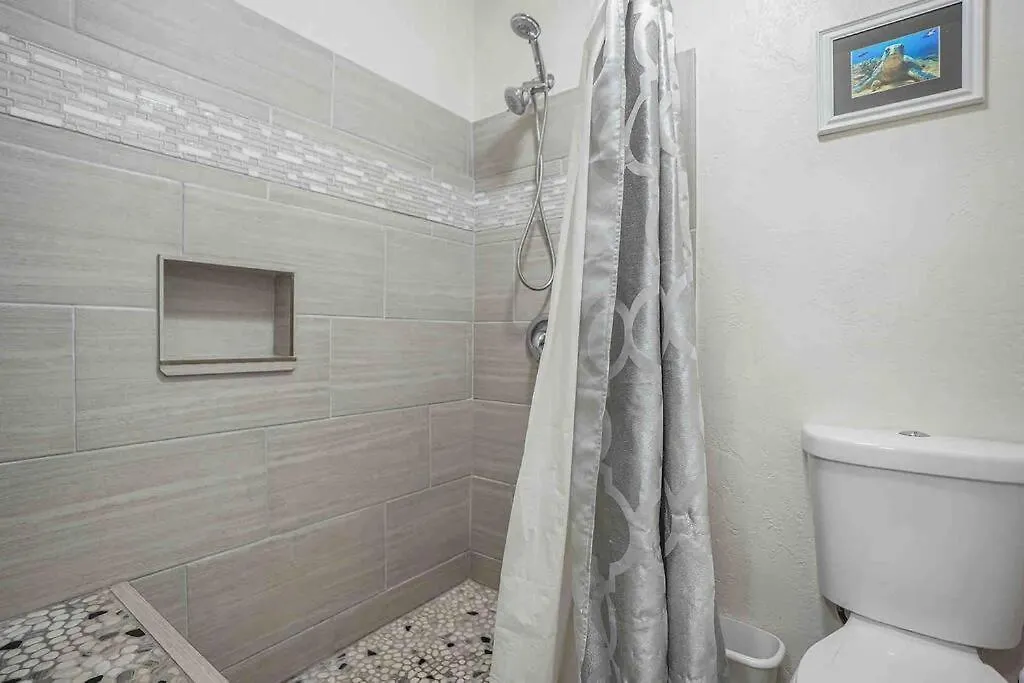 Ideal Coconut Coast Condo Kapa'a