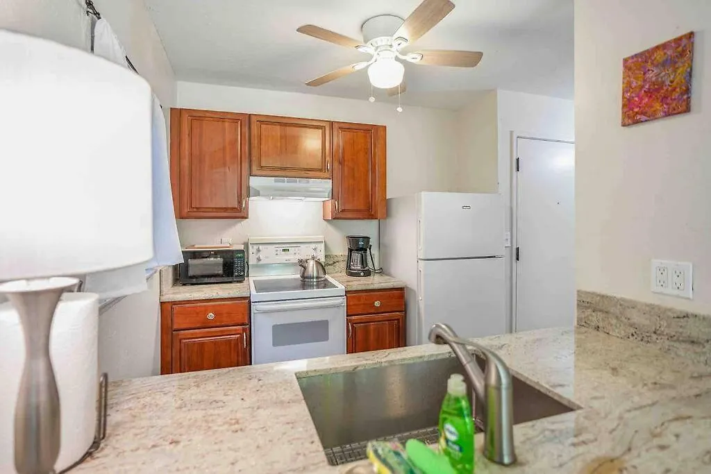 Ideal Coconut Coast Condo Kapa'a Appartement